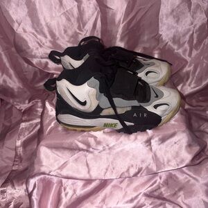 Nike Air Max Speed Turf sneakers